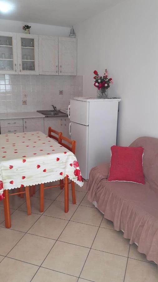 Apartments Slavica Bol Buitenkant foto
