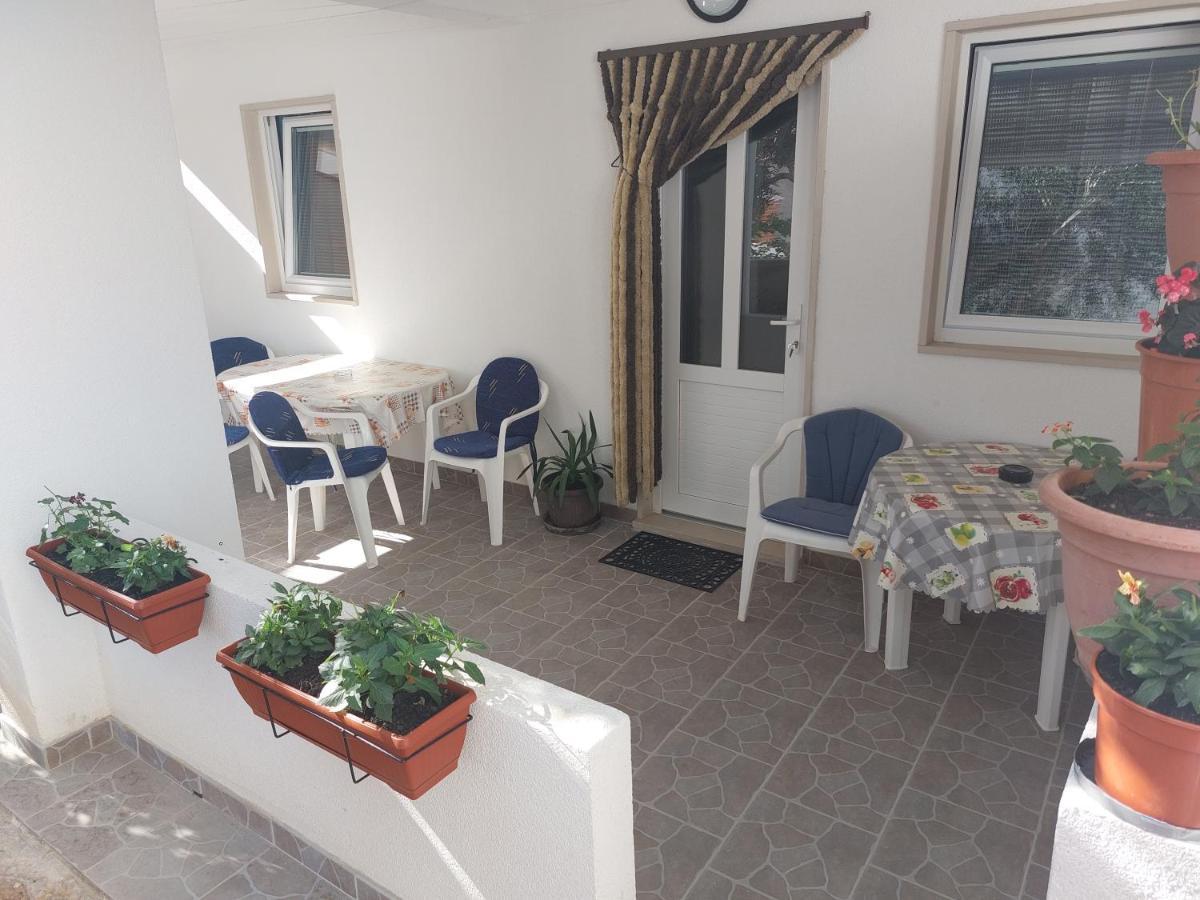 Apartments Slavica Bol Buitenkant foto